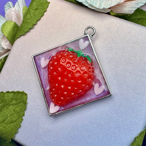Keychain - Strawberry Hearts