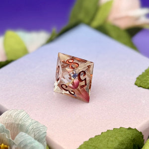 D8 - Pink Shimmer